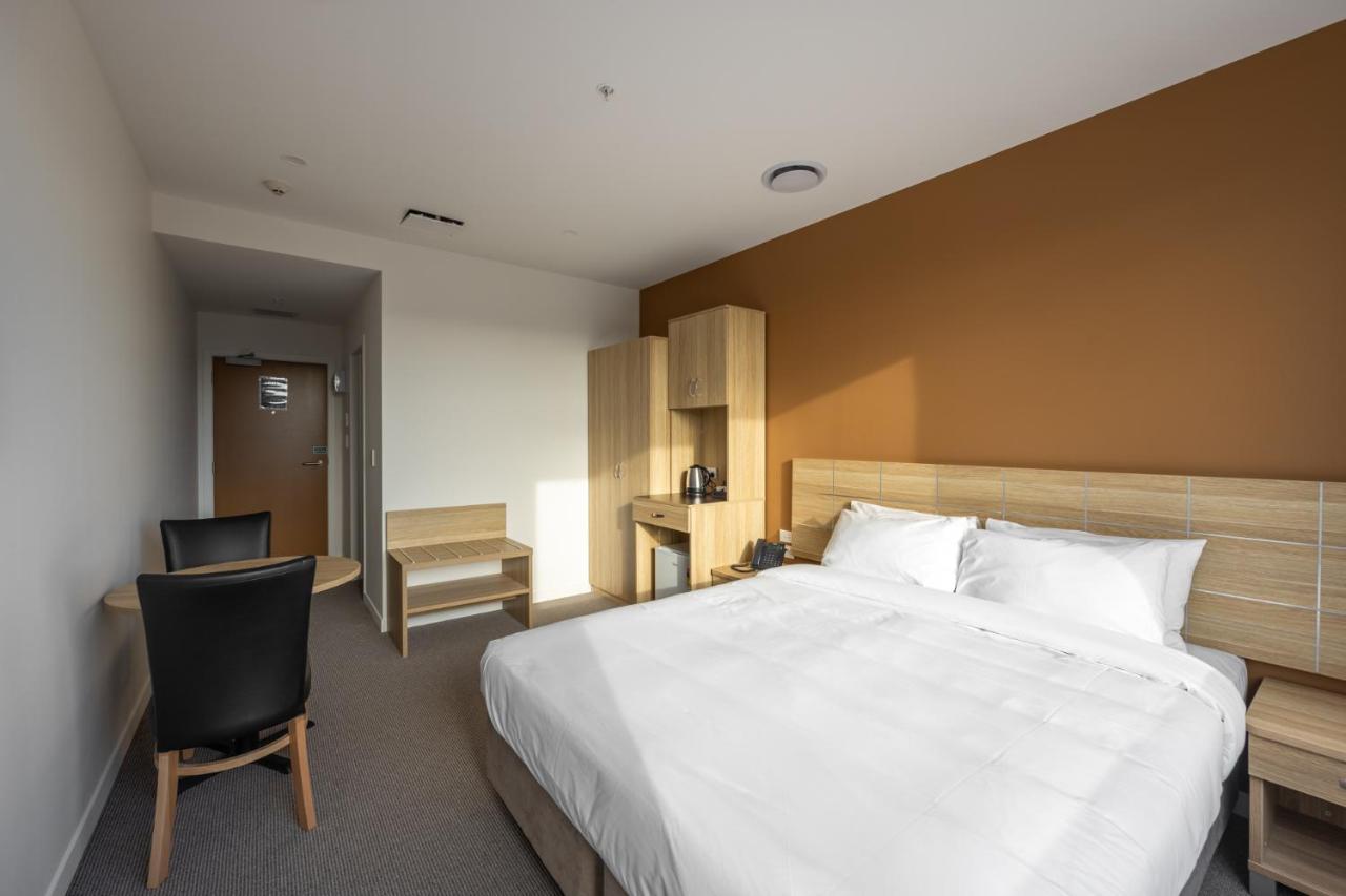 Manha Hotel Auckland Airport 外观 照片